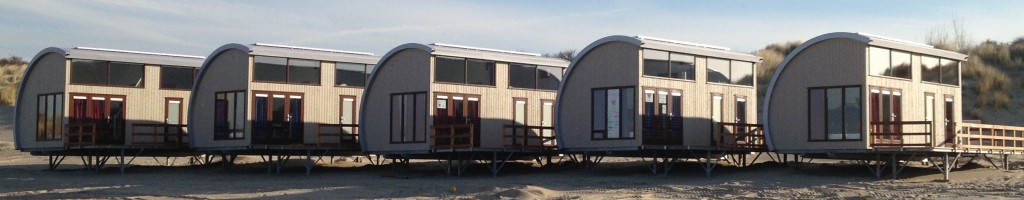 strandhuisjes.JPG