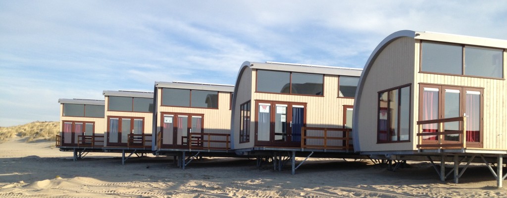 strandhuisjes zijkant.JPG