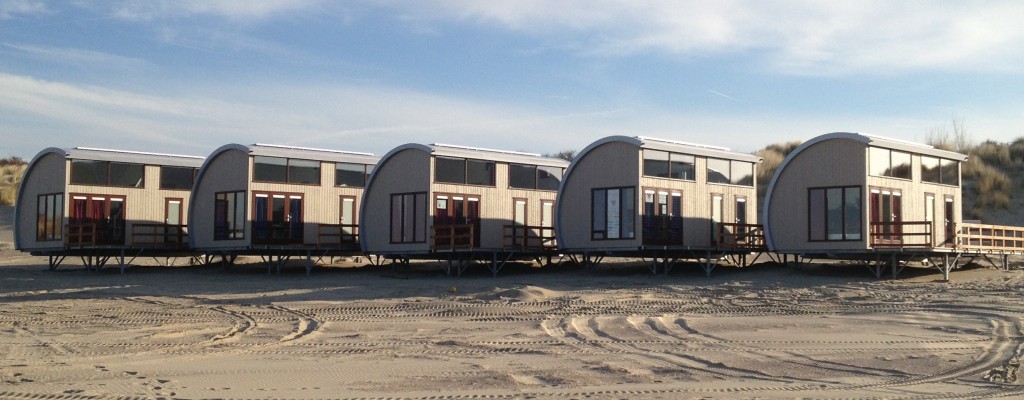 strandhuisjes.JPG